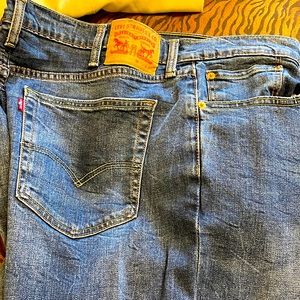 Levi blue jeans prewashed. Style 541 W. 40 length 30